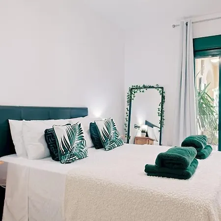 公寓 Contemporary, Luxury Living In The Location