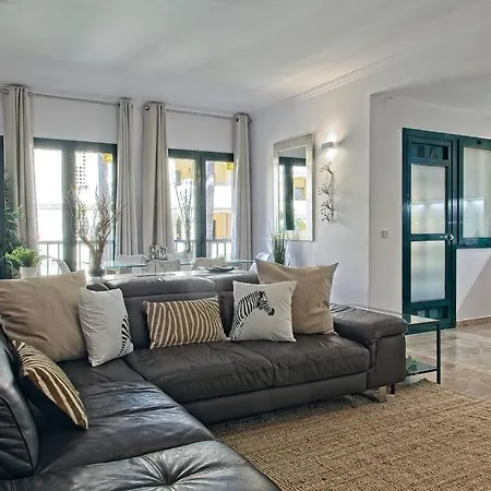 Apartment Contemporary, Luxury Living In The Location Marbella